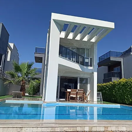 Exclusive * Kusadasi